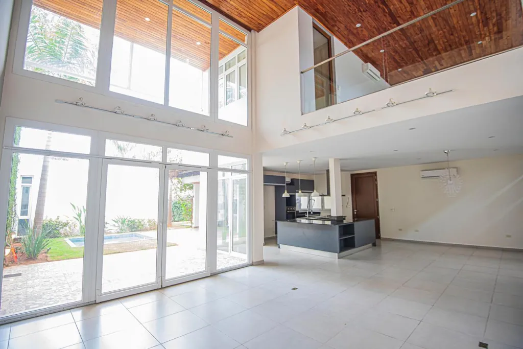 CASA PREMIUM EN VILLA AURELIA — foto 3