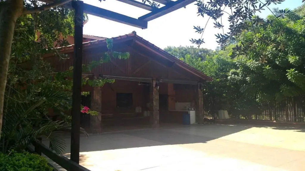 CASA QUINTA AMOBLADA EN YPACARAÍ!!! — foto 3