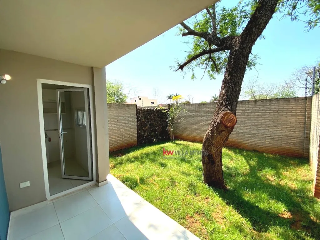 HERMOSO DUPLEX EN LUQUE EXCELENTE UBICACION — foto 3