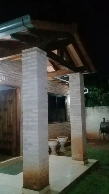 VENDO CASA EN LUQUE ZONA 4to. BARRIO. COD 1712 — foto 2