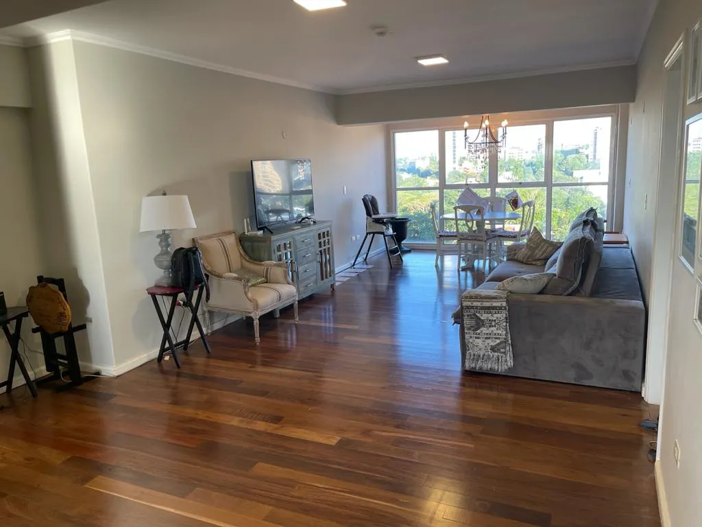 Vendo Departamento sobre Avda España con vista al Río Paraguay — foto 2