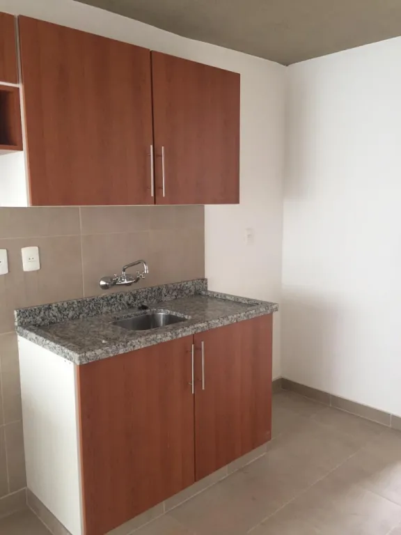 SE ALQUILA OFICINA EN BARRIO CIUDAD NUEVA A ESTRENAR — foto 2