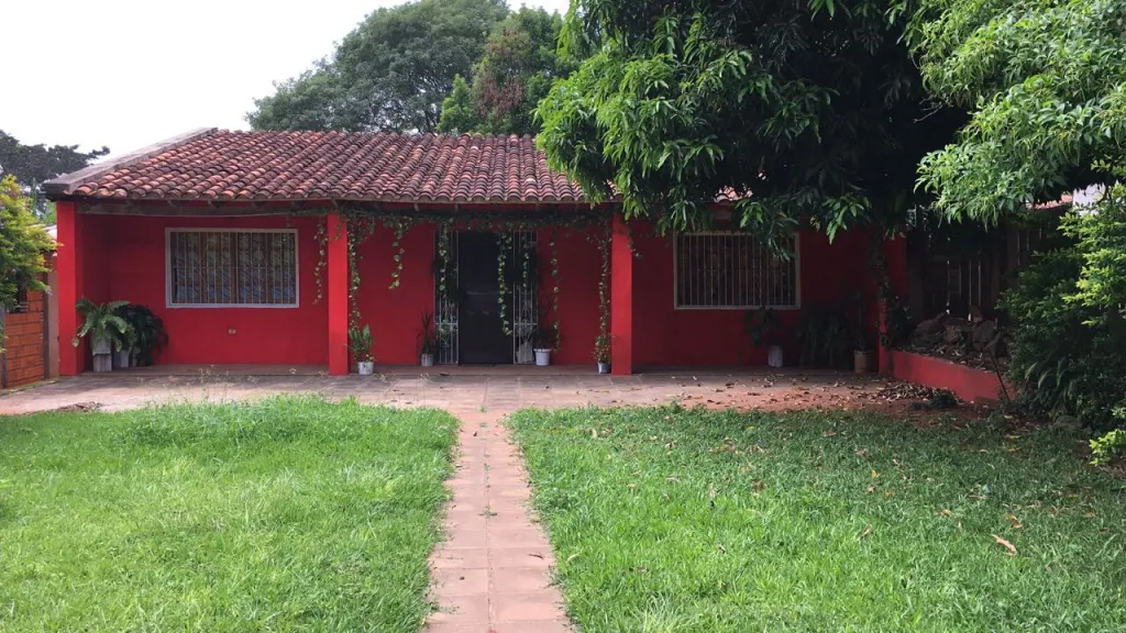 VENDO CASA EN ÑEMBY - LA LOMITA — foto 3