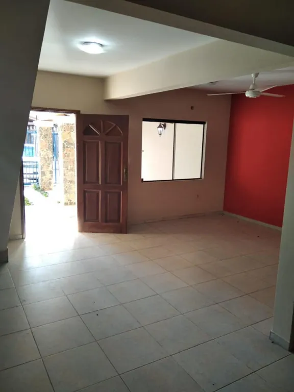 Duplex en Fernando de la Mora zona Mariscal López e Ingavi — foto 2
