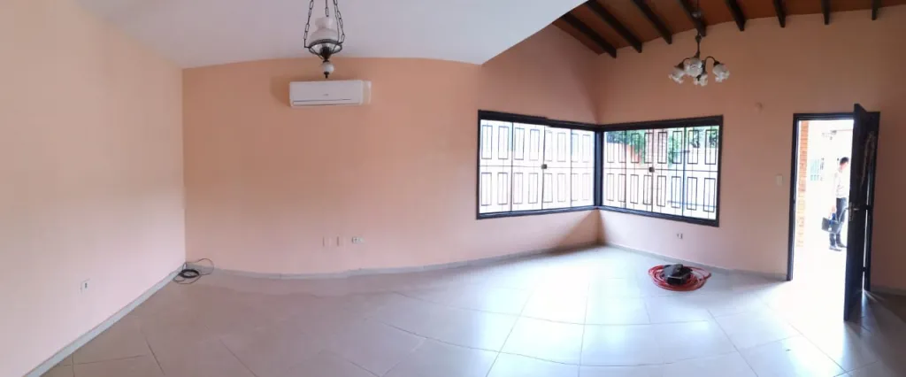 VENDO HERMOSA CASA EN RECOLETA — foto 3