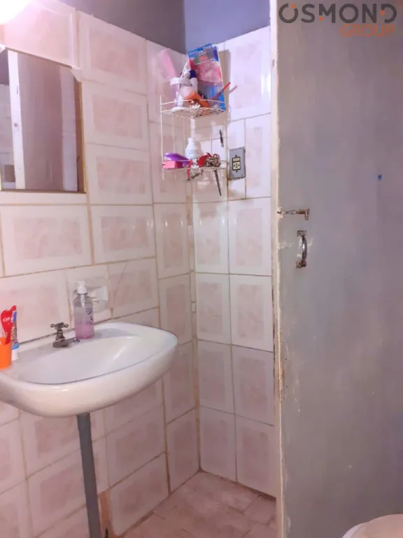 EN VENTA VIVIENDA EN BARRIO PALERMO, MARIANO R. ALONSO!!!!! — foto 2