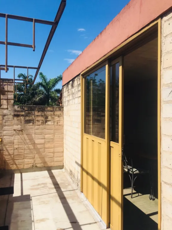 VENDO AMPLIO TRIPLEX EN ASUNCION ZONA BRUNO GUGGIARI — foto 3