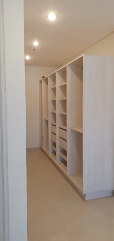 DEPARTAMENTO EN VENTA DE 2 DORMITORIOS ZONA BARRIO SEMINARIO — foto 2