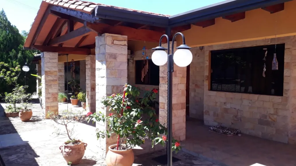 Vendo Casa en Lambare Zona Yacht - Cerca del hospital del Corazón — foto 2