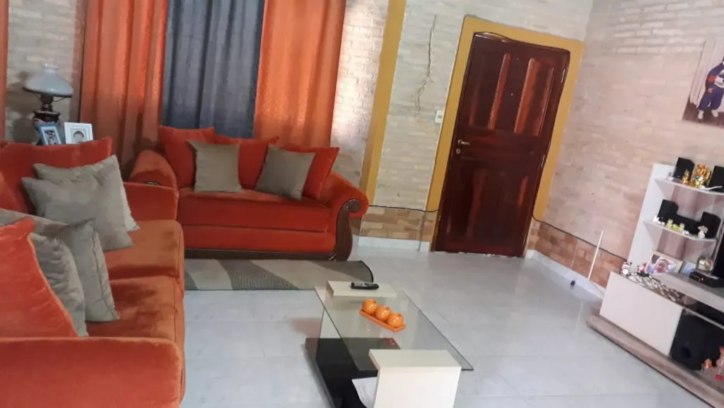 Vendo Casa en Lambare Zona Yacht - Cerca del hospital del Corazón — foto 3