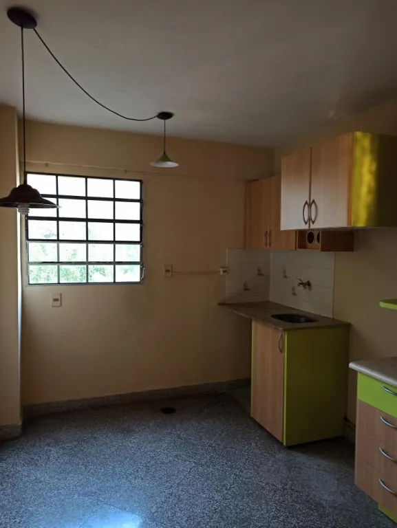 VENDO DEPARTAMENTO FERNANDO ZONA NORTE-Zona PinedoUNA A una cuadra de Mariscal Lopez — foto 3