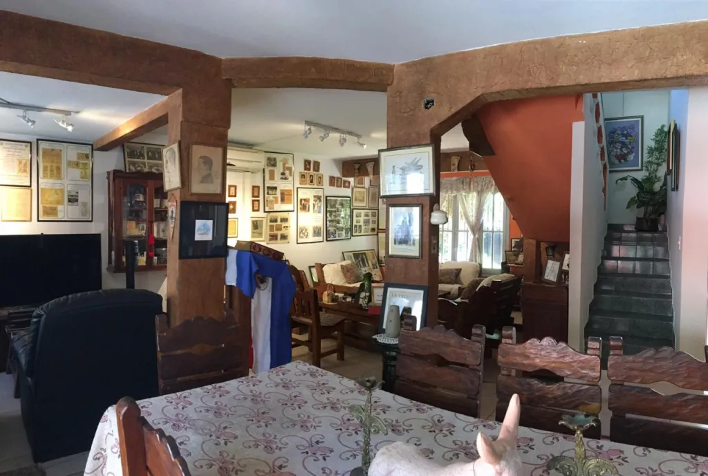 VENDO CASA EN BARRIO NAZARETH ENTRE MEDICOS DEL CHACO Y RCA ARGENTINA — foto 3
