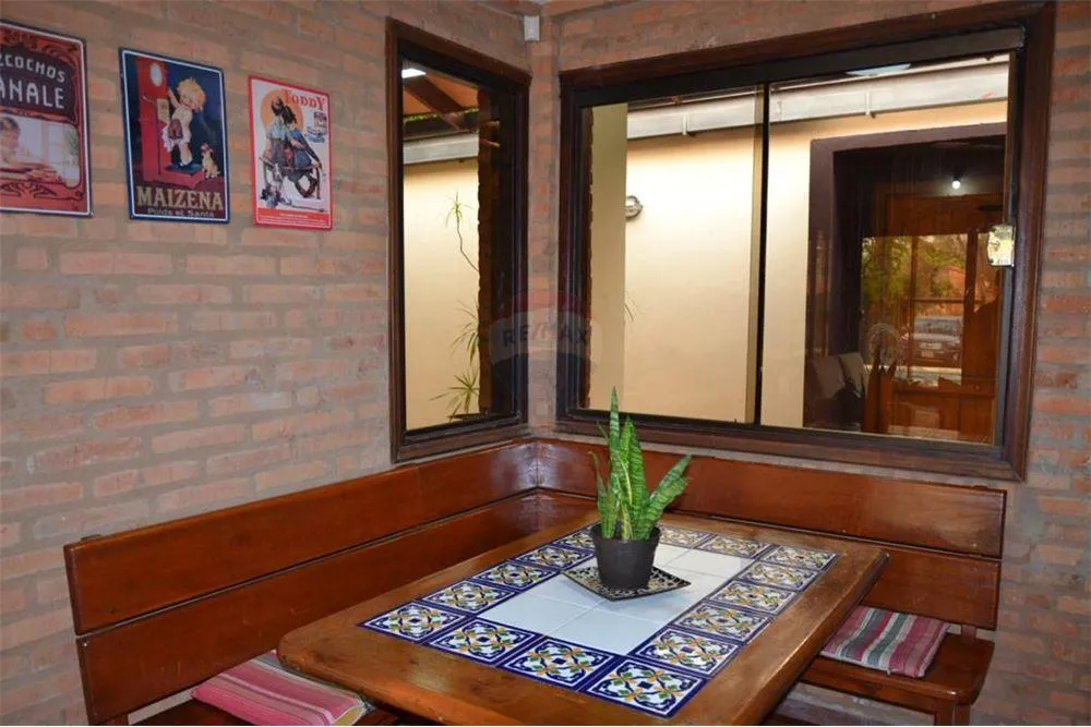 Amplia Residencia céntrica en Venta - San Bernardino — foto 3
