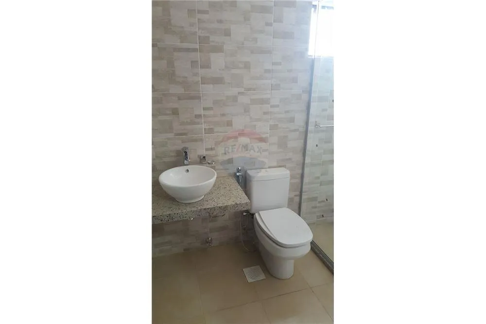 Hermoso duplex en venta zona norte — foto 3