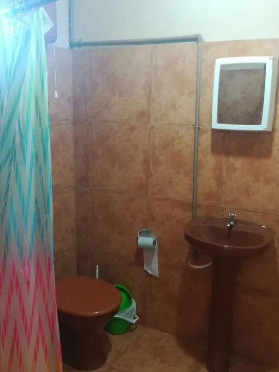 Alq.hab.en casa de familia — foto 3