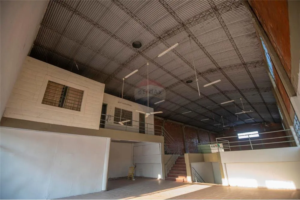 Gran Propiedad en Zona Comercial 1,067,500 USD ACCESO SUR — foto 3