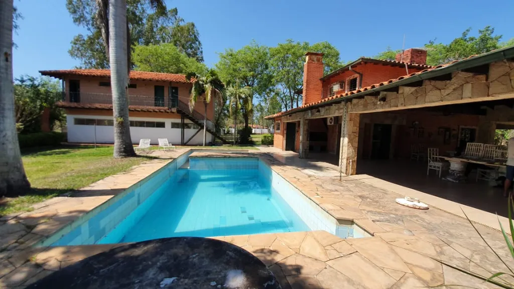 RESIDENCIA EN SAN BERNARDINO A PASOS DEL LAGO — foto 2