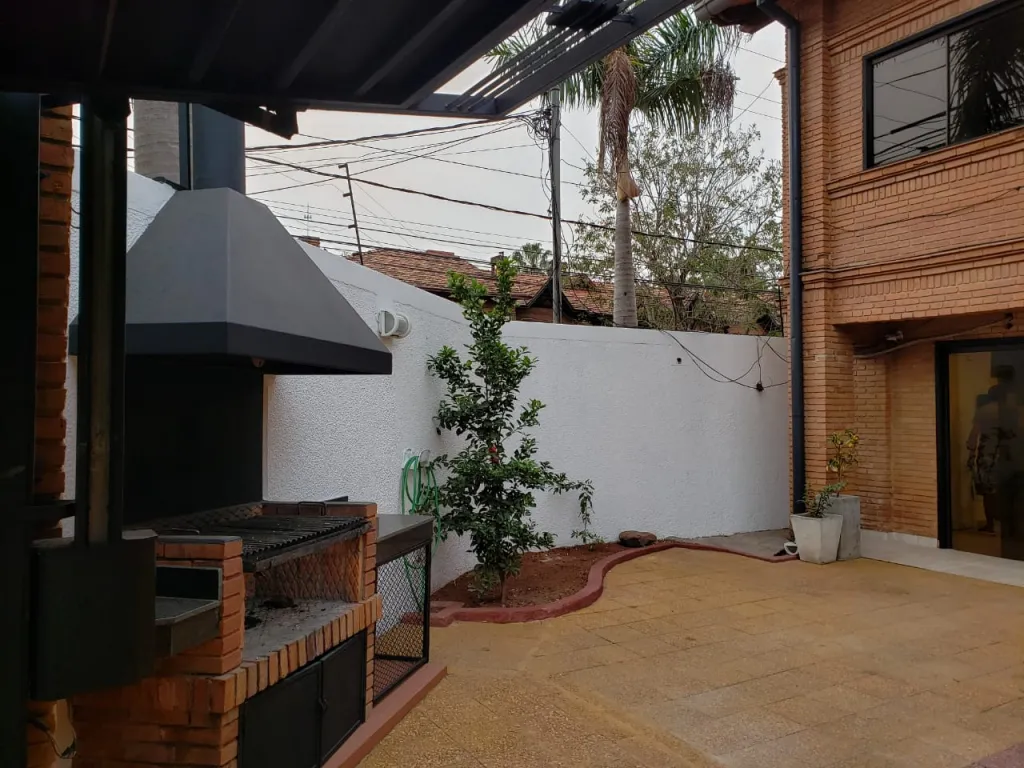 ALQUILO RESIDENCIA SIN MUEBLES. ZONA PRIMER PRESIDENTE — foto 3
