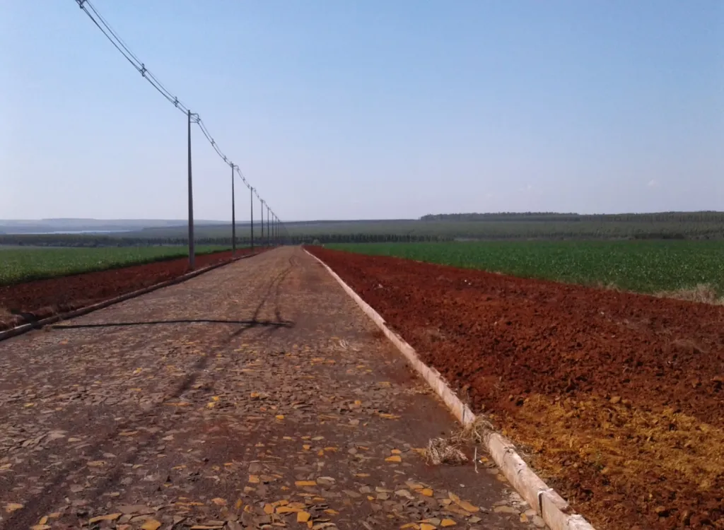 SÚPER OFERTA!!! Terrenos Superficie 20.000 m2, en Zona Industrial de Hernandarias — foto 2
