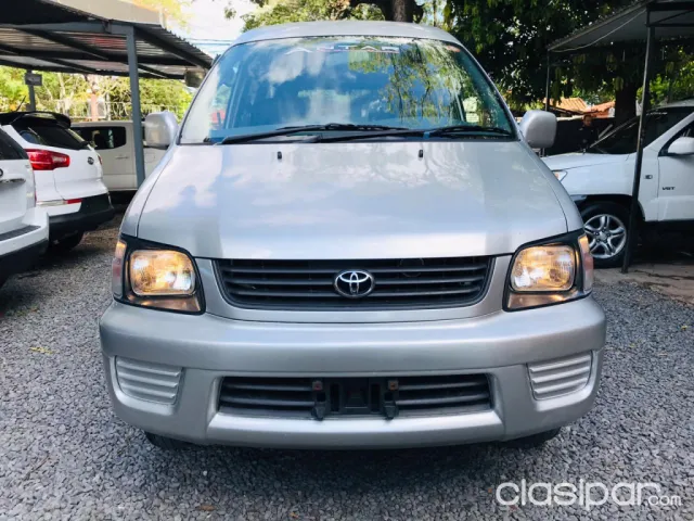 Toyota Noah 2001 — foto 3