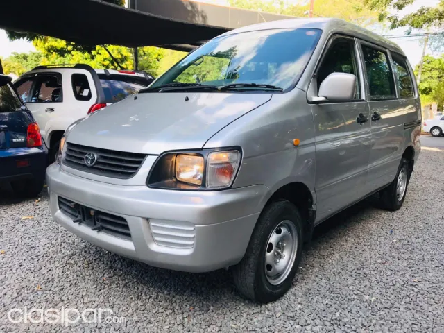 Toyota Noah 2001 — foto 4