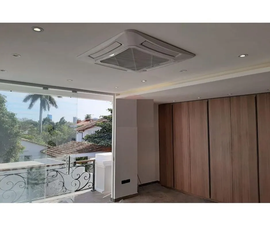 VENDO RESIDENCIA EN HABITACIONAL AEROPUERTO 297,000 USD — foto 2