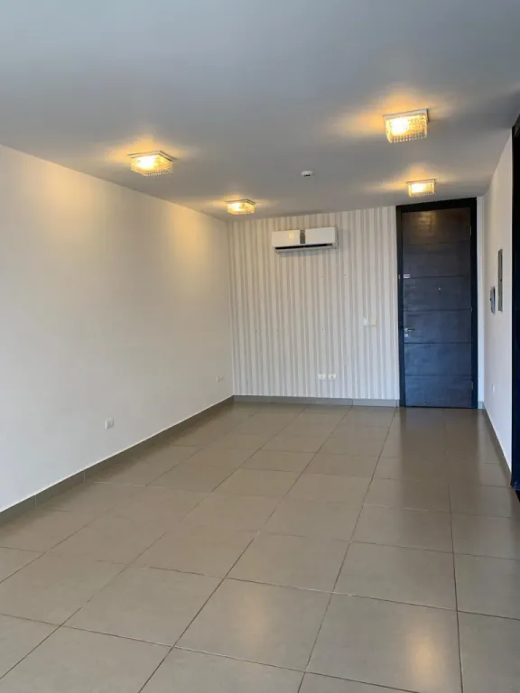VENDO HERMOSO DEPARTAMENTO EN CDE COD.2606 — foto 2