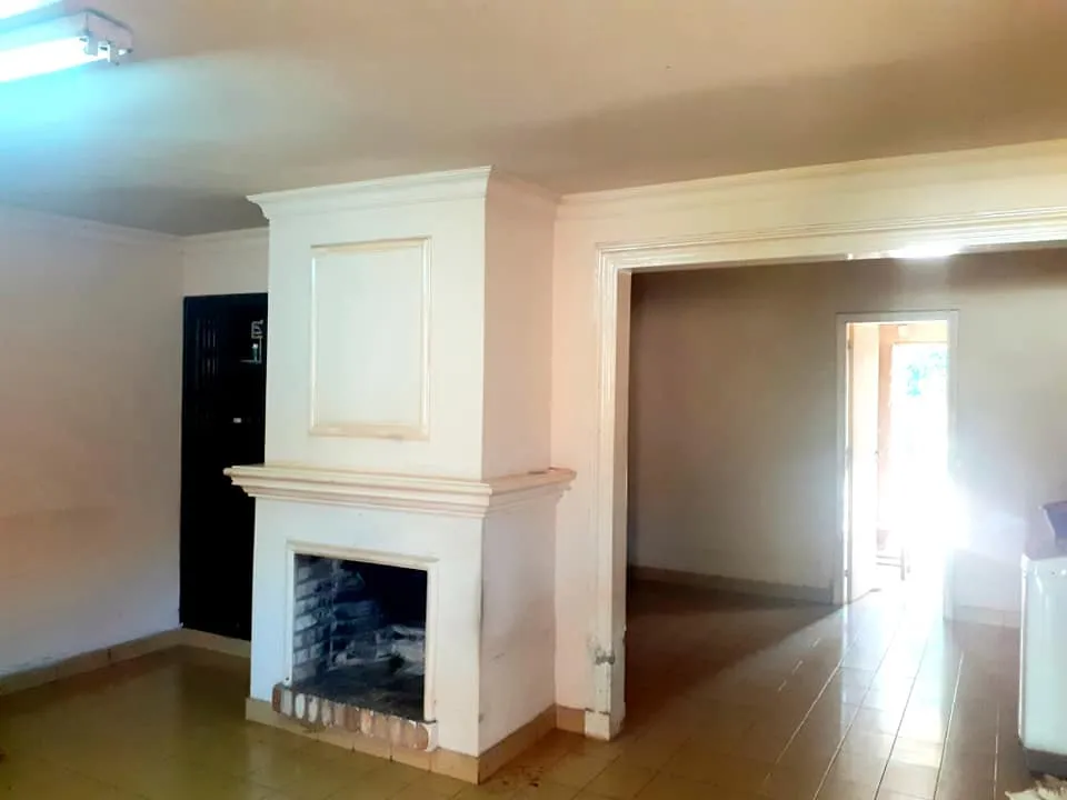 En venta casa ubicada en el barrio Obrero, Cuidad de Este — foto 3