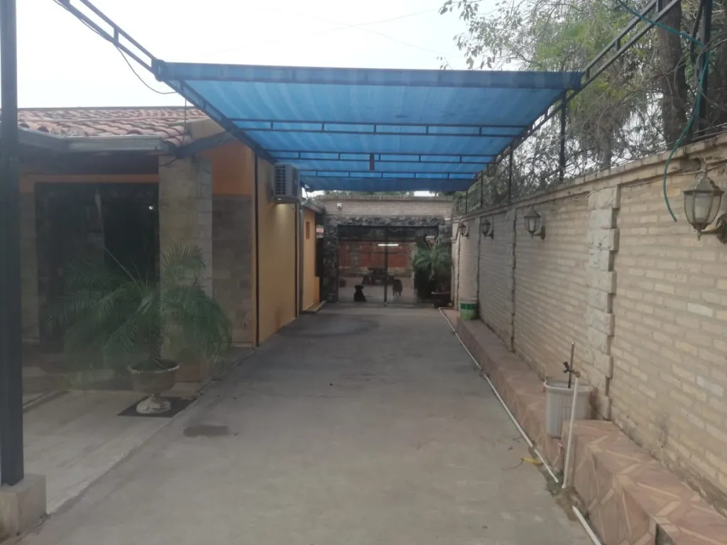 VENDO HERMOSA CASA EN MARIANO ROQUE ALONSO — foto 2