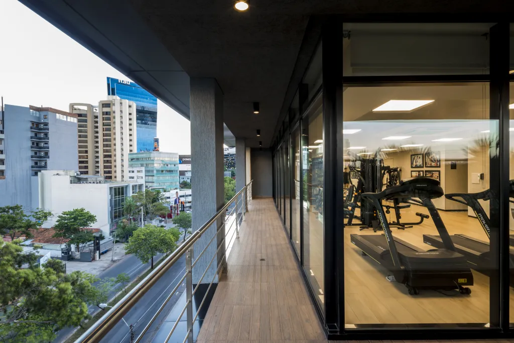 SKY PARK: OFICINAS PREMIUM EN EL EJE CORPORATIVO — foto 2