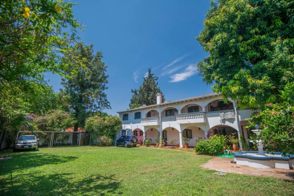 EN VENTA - CASA A 2 CUADRAS DE SANTA TERESA — foto 2
