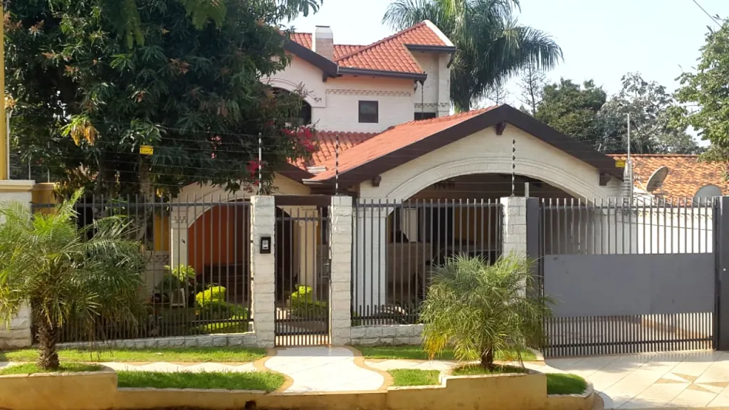 Residencia en venta, Barrio Pablo Rojas-Ciudad del Este — foto 3