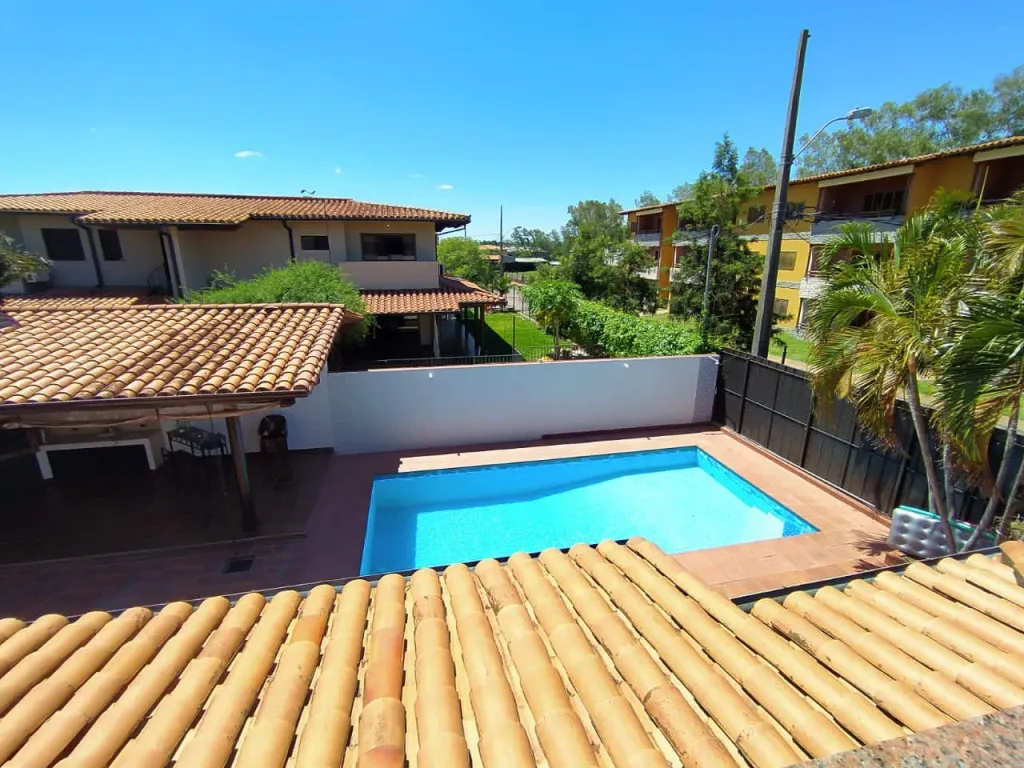 VENDO DUPLEX EN CONDOMINIO EN LUQUE ZONA AEROPUERTO COD 3365 — foto 3