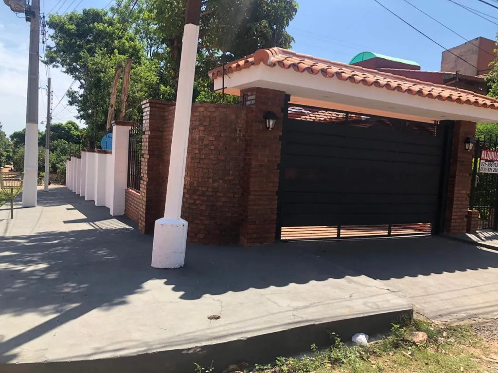 SE ALQUILA VIVIENDA INDEPENDIENTE — foto 2