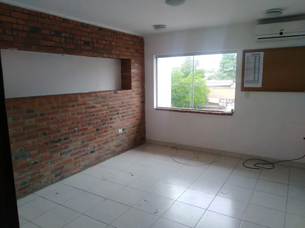 ALQUILO HERMOSO DUPLEX. ZONA CENTENARIO — foto 3