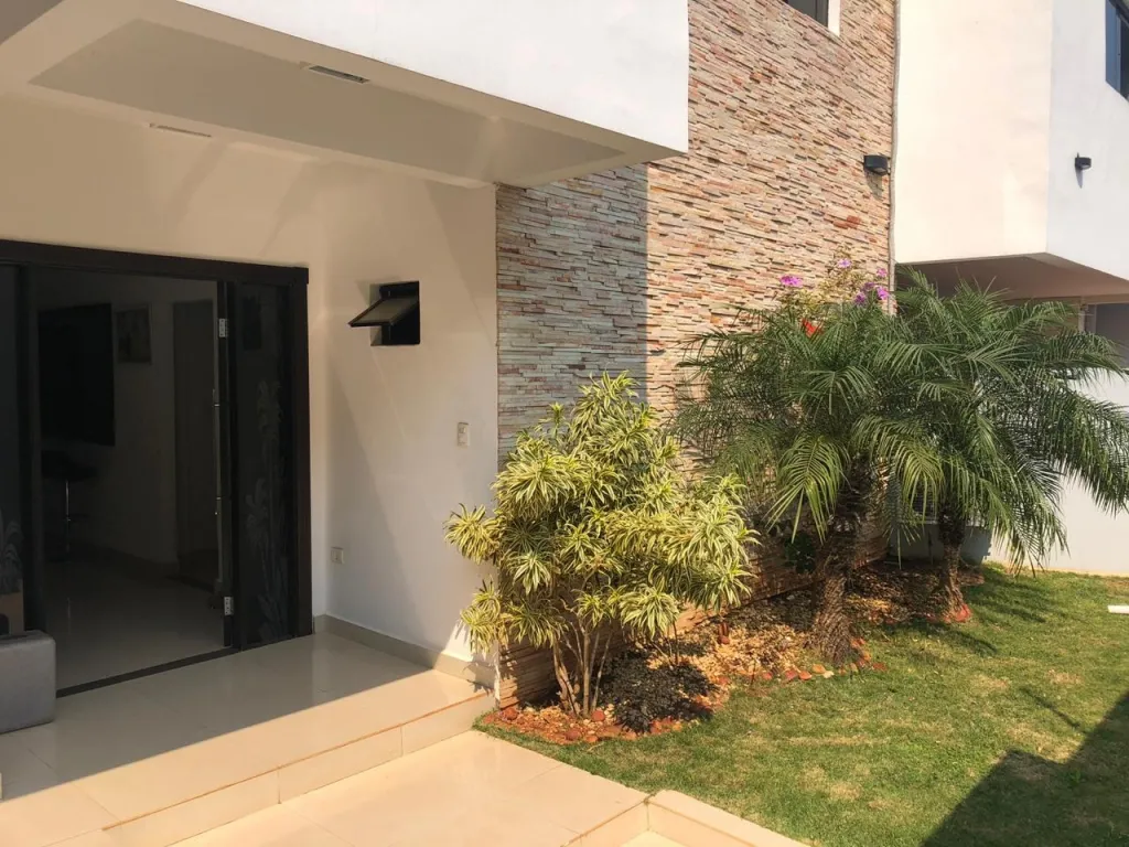 VENDO CASA EN CIUDAD DEL ESTE. BARRIO BOQUERON COD 2574 — foto 3