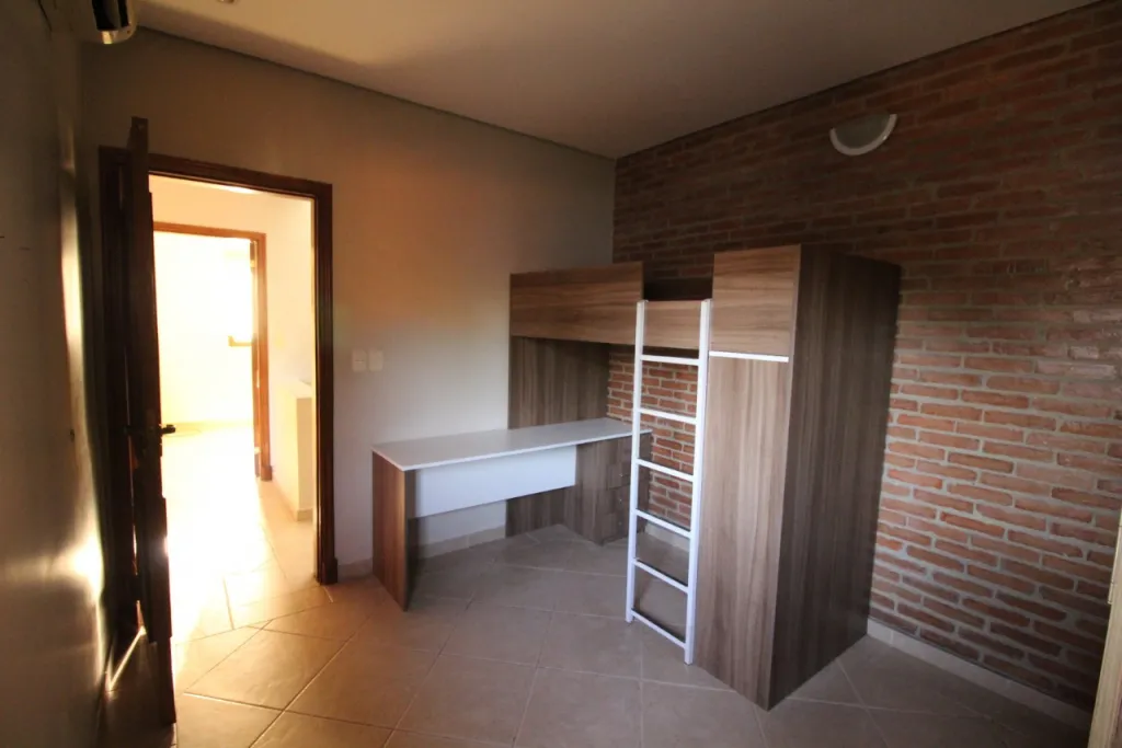 ALQUILO HERMOSO DUPLEX EN BARRIO JARA. ZONA UNIVERSIDAD AMERICANA — foto 2