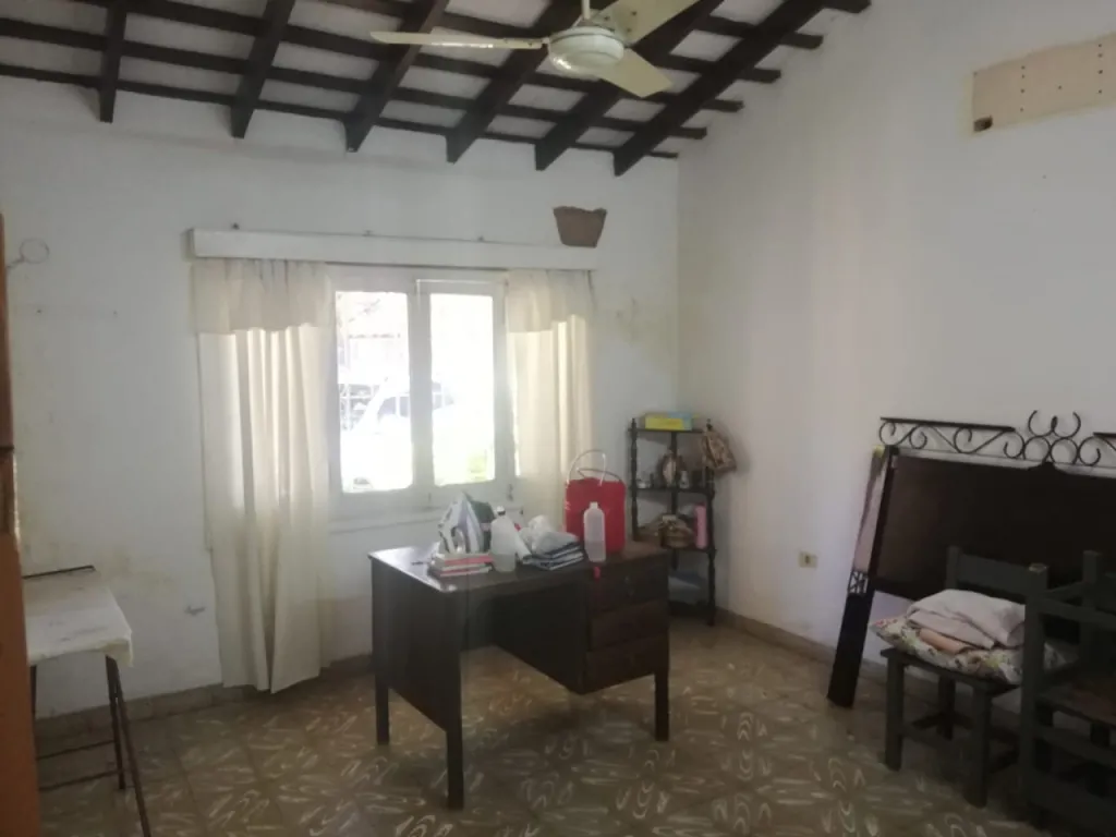 VENDO CASA TODA EN PLANTA BAJA EN FERNANDO DE LA MORA — foto 2