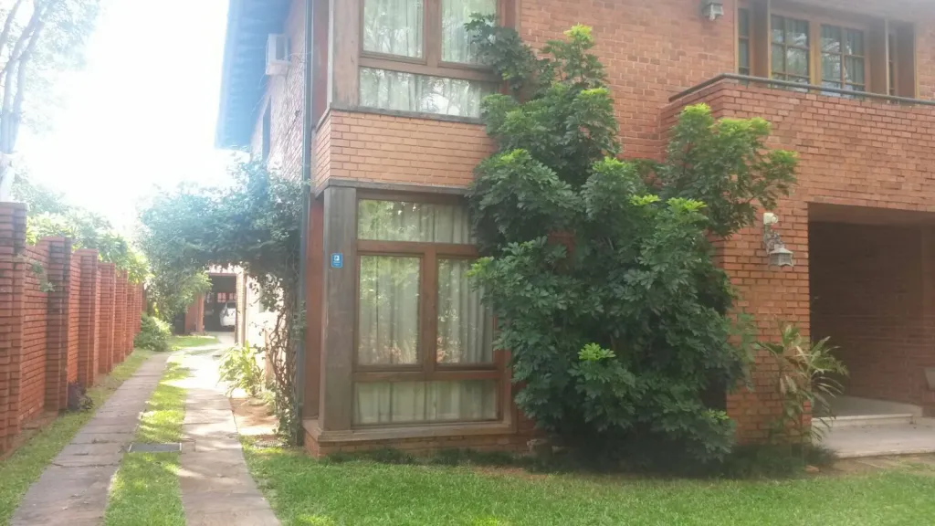 Vendo Amplia Vivienda en en Barrio San Cristobal — foto 2