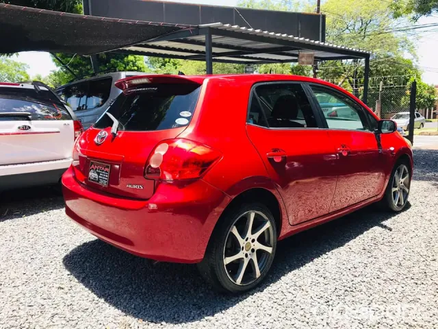 Toyota Auris 2008 — foto 5
