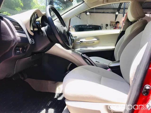 Toyota Auris 2008 — foto 6