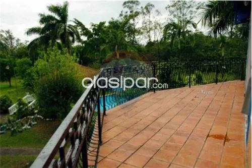 VENDO CASA QUINTA AREGUA-ITAUGUA 4000 M2 — foto 3