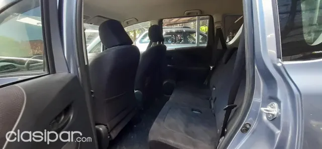 Toyota Ractis 2005 — foto 4