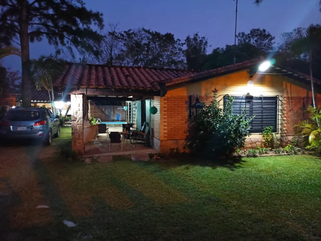 VENDO CASA EN SAN BERNARDINO – URBANIZACIÓN SADI 2 (A 2 CUADRAS DEL LAGO) — foto 3