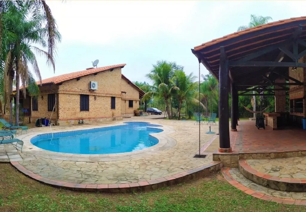 VENDO AMPLIA QUINTA EN NUEVA COLOMBIA DE UNOS 16.000 M2 — foto 3