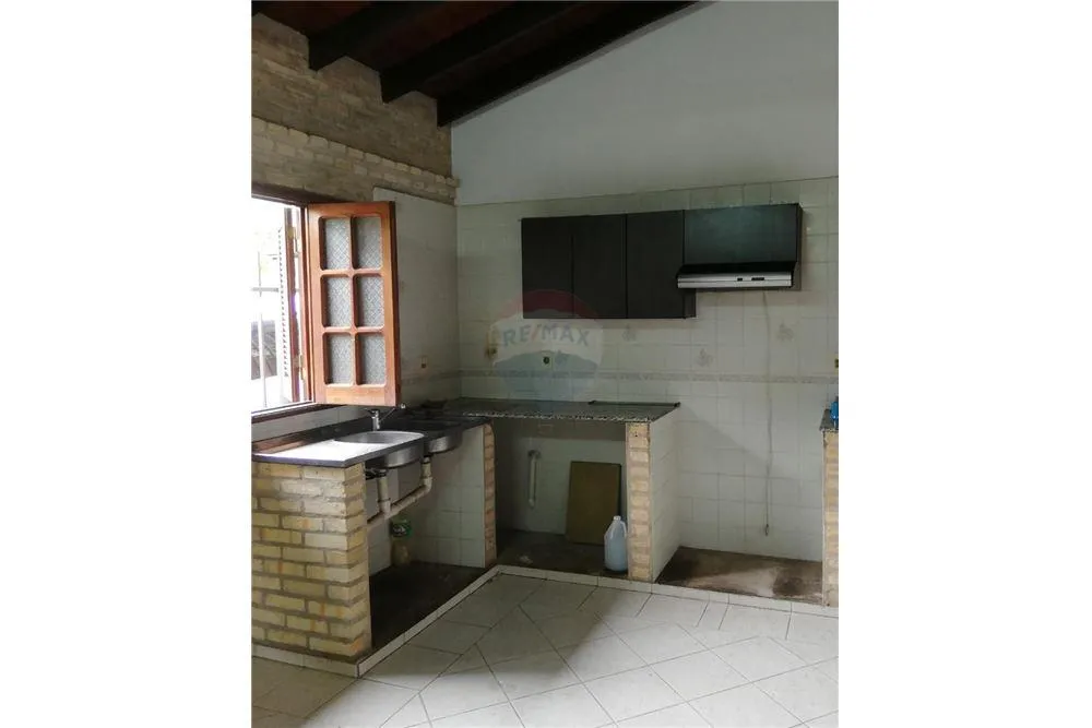 Quinta - Venta - Paraguay Central Ñemby Vendo Quinta con piscina, Centro de Ñemby — foto 3