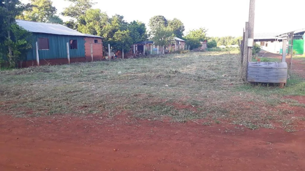EN VENTA ESTE TERRENO UBICADO A POCAS CUADRAS DE LA RUTA VI — foto 2