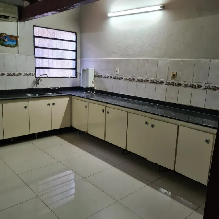 DEPARTAMENTO IDEAL PARA VIVIENDA U OFICINA EN EL CENTRO MISMO DE FERNANDO DE LA MORA ZN!!! — foto 2