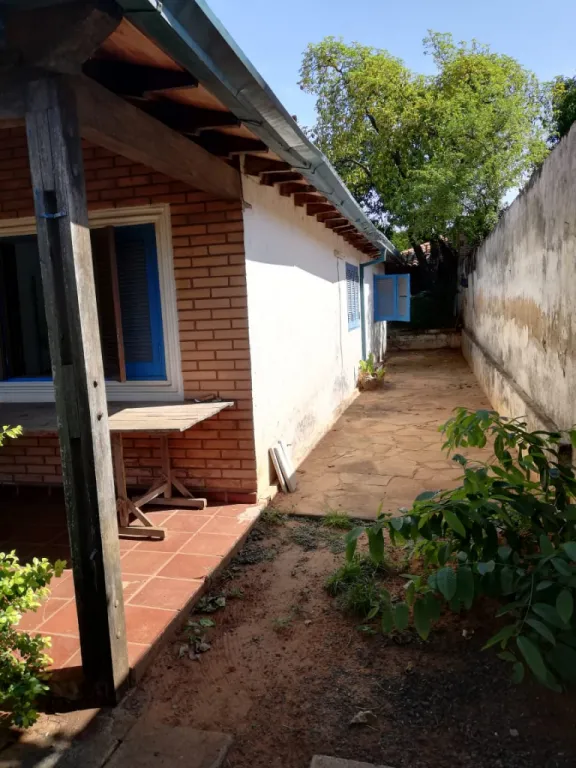 VENDO CASA A REFACCIONAR EN PALMA LOMA - LUQUE!! — foto 2