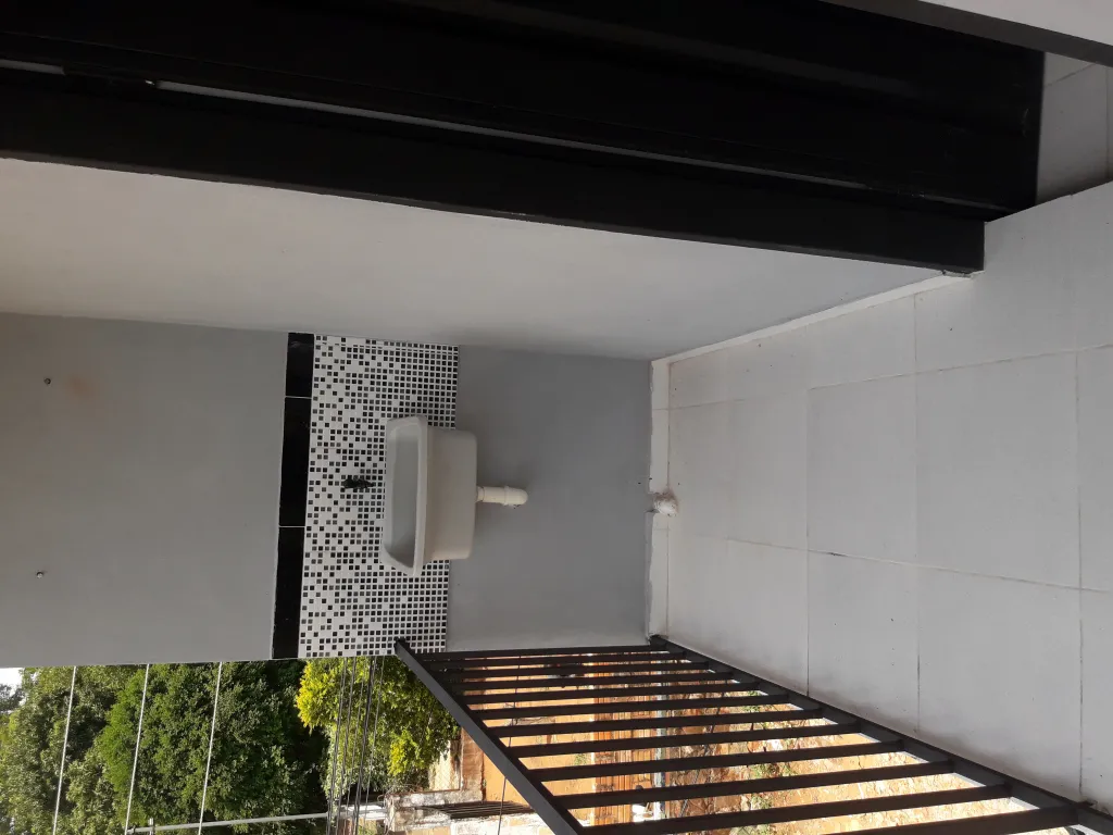 Aquilo una habitacion con baño privado zona fernando zona sur — foto 3